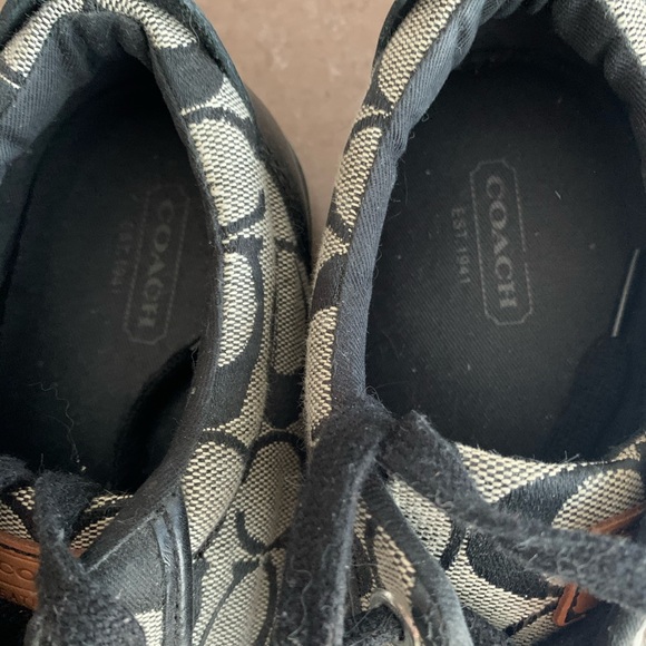 Coach sneakers. 7.5 - Picture 2 of 5